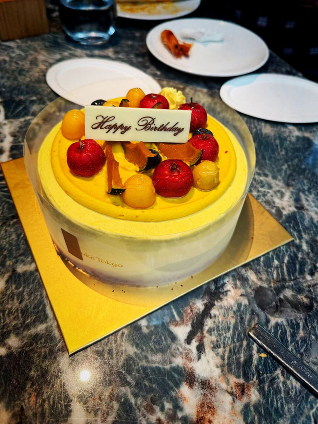 Nanjing Road Pedestrian Street, Shanghai: A Lively Urban Walk