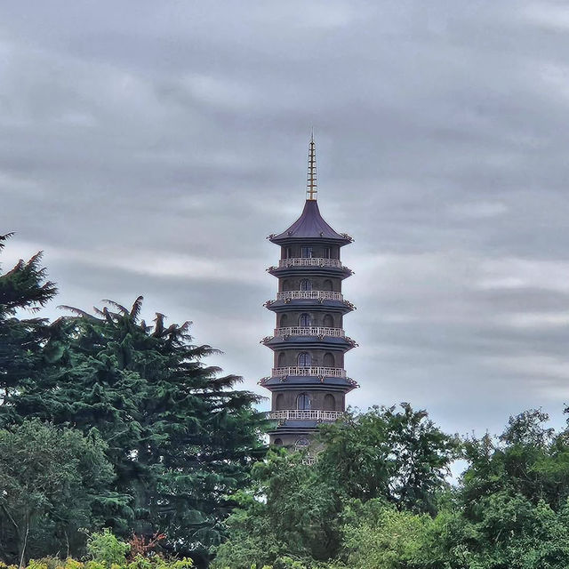 Relaxing Escape at Kew Gardens