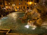 The beautiful Trevi Fountain ⛲️ 
