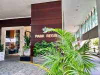 “Clarke Quay Comfort: Stylish Stay with Riverside Ease”