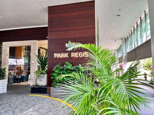 “Clarke Quay Comfort: Stylish Stay with Riverside Ease”