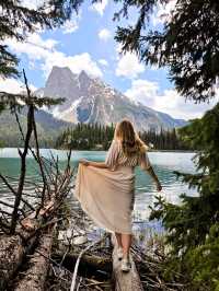 💎 Emerald Lake – Yoho’s Gem! 🌲🏔️