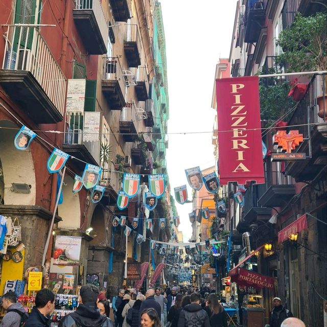 Naples Day Trip Delight! 🇮🇹