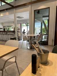 Bangkok’s Best Brunch Spot, Toby’s