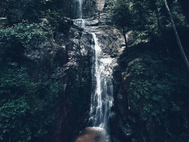 Huai Tueng Thao  waterfall Thailand