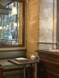 Paris | Cosy coffee shop near Opera with a variety of coffee beans 