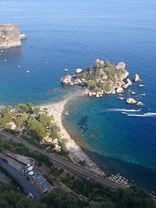 Enchanting Taormina: A Journey Through History and Natural Beauty