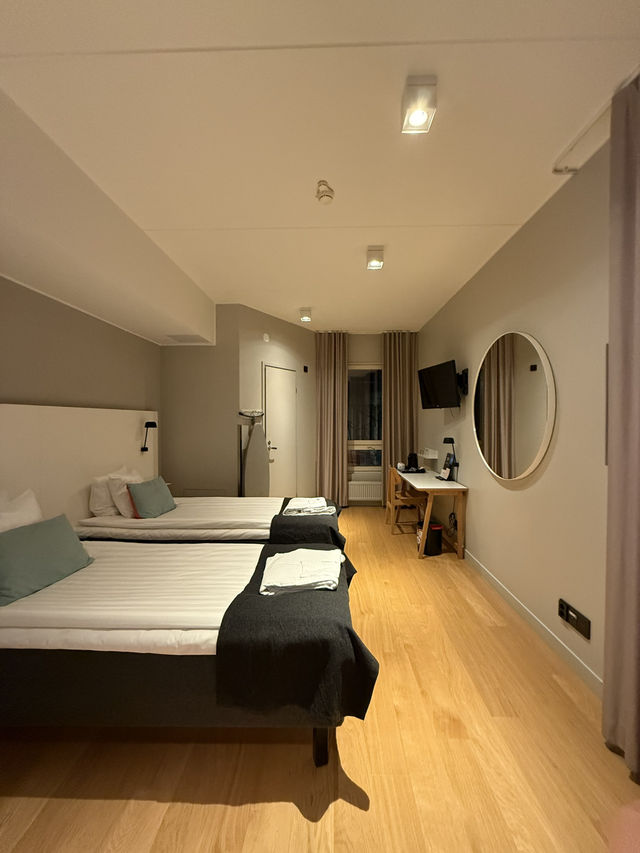 Scandic Helsinki Aviapolis: A Convenient Stay Near the Airport with Easy Access to Shopping