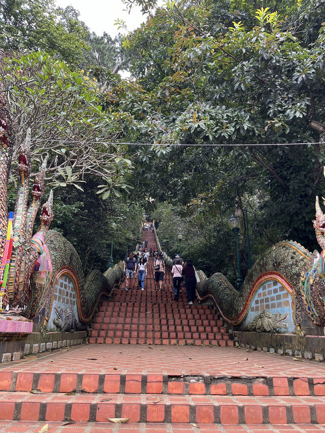 Wat Phra That Doi Suthep – Chiang Mai’s Sacred Mountain Temple  