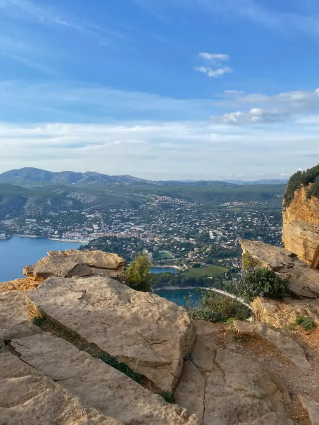 🌞 The Hidden Gem 🇫🇷✨