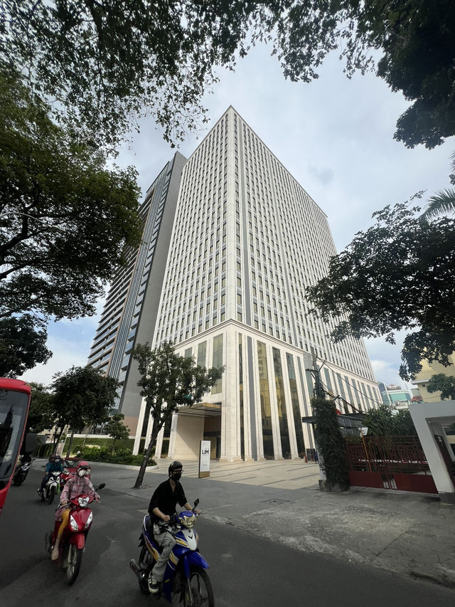 🇻🇳🌆 Saigon -the city that moves faster than you can blink 🇻🇳🌆 Saigon -the city that moves faster than you can blink