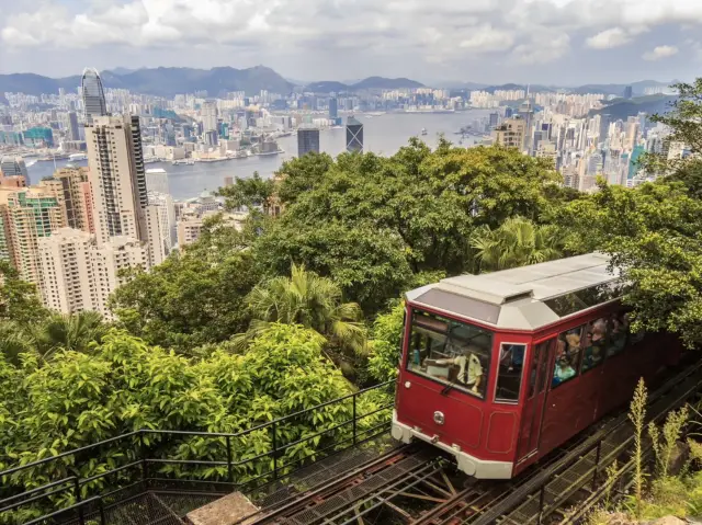 Rise above Hong Kong: A perspective-changing experience