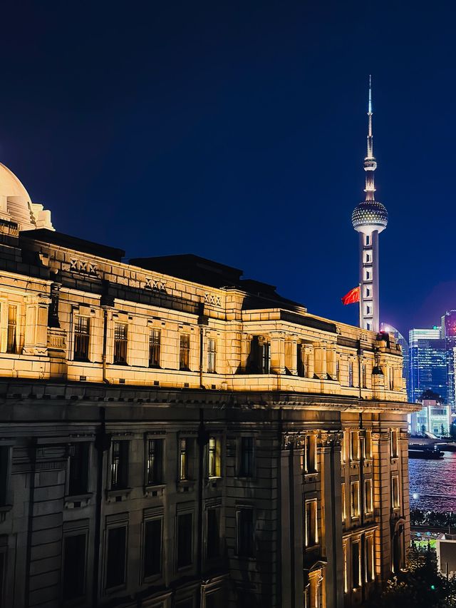 Nighttime at The Bund, Shanghai🌃⭐️