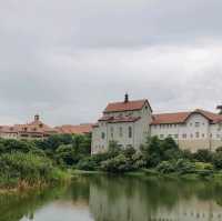 Timeless buildings