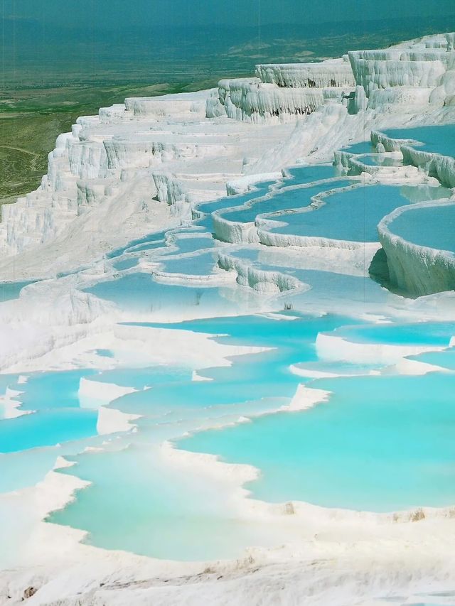 現實版的瑤池仙境－世界七大奇觀之一 世界最美溫泉地；