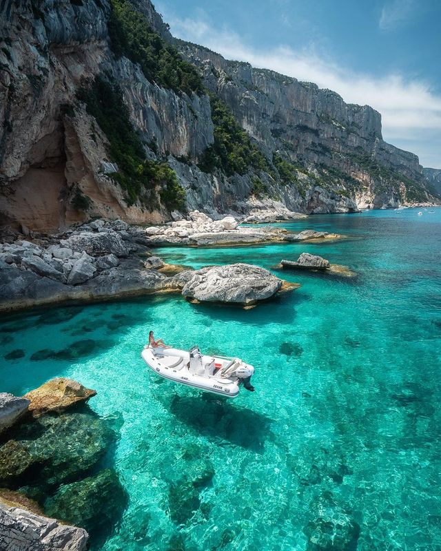 🏝️📸 Unveiling the Treasures of Sardinia: Explore the Island Paradise! ☺️