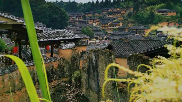 Wuyuan? No! I choose this ancient village with free admission - Guifeng