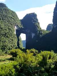 廣西羅城天門山，一個世外桃源的地方，山上藏著一個神奇的溶洞