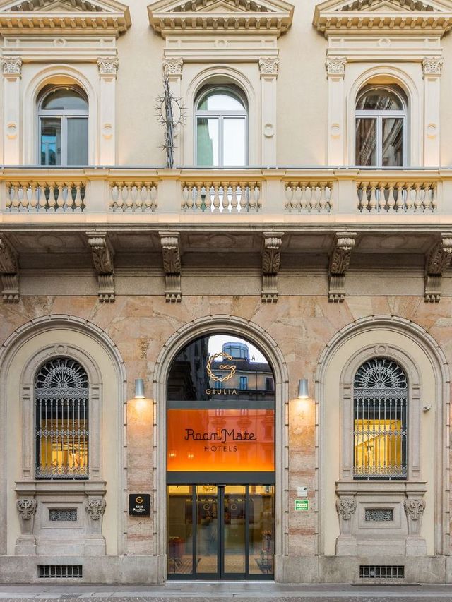 🌟 Milan's Must-Stay Hotels for a Chic Italian Getaway 🇮🇹✨