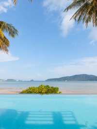 🌴 Phuket's Seaside Serenity: Top Villa Picks! 🌊