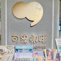 打卡深圳句象書店