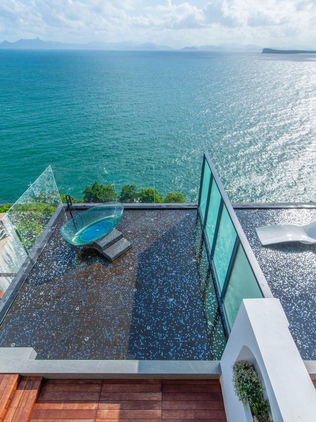 🌅 Shenzhen's Seaside Serenity: Cliffside Hotel Gems 🏖️