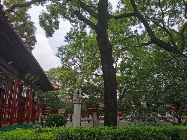 北京四大名寺之最低調寺廟--廣濟寺