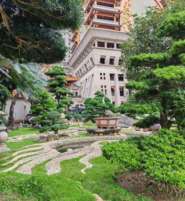 玉林打卡，這段內容似乎在表達對某個景區的喜愛。