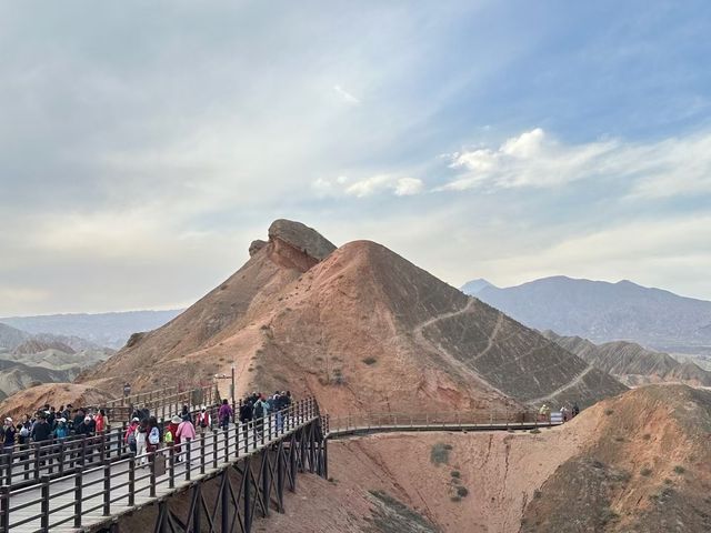 邂逅七彩丹霞，一場色彩盛宴。