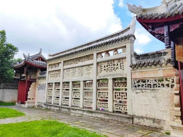 安順文廟——石雕藝術的殿堂。