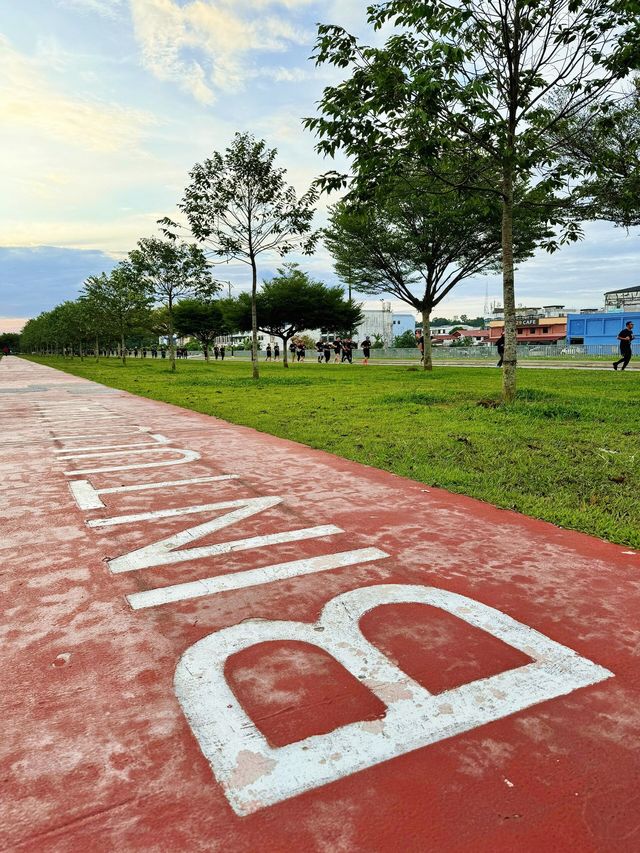治癒系旅行民都魯。