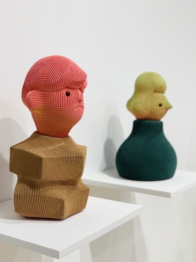 外灘免費看展，岩村遠回眸餘音。