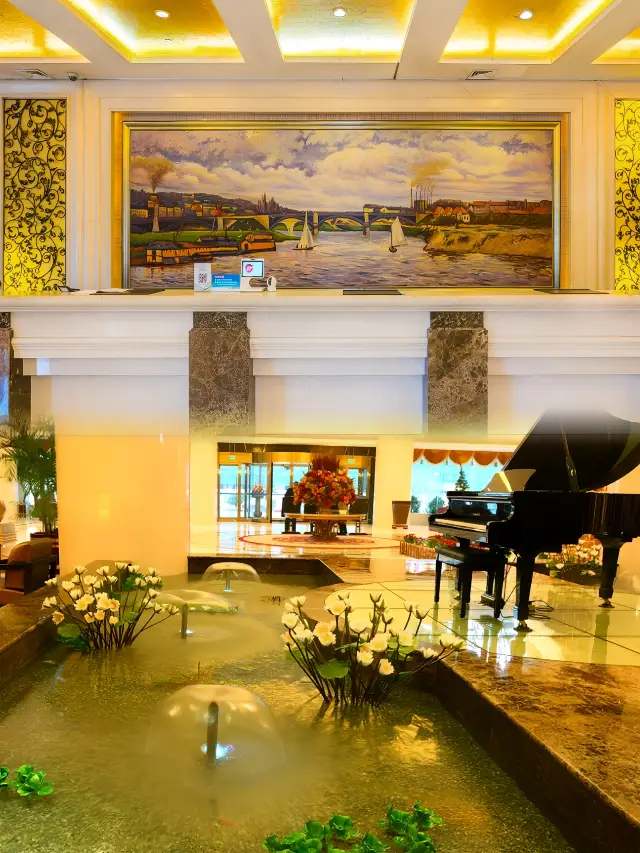 このホテルは快適な宿泊環境、質の高いサービス、便利な交通アクセスが魅力です！。