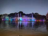 泰州行1：乘船夜遊鳳城河。