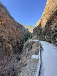 8日暢遊雲南迪慶-卡瓦格博峰 美景震撼人心