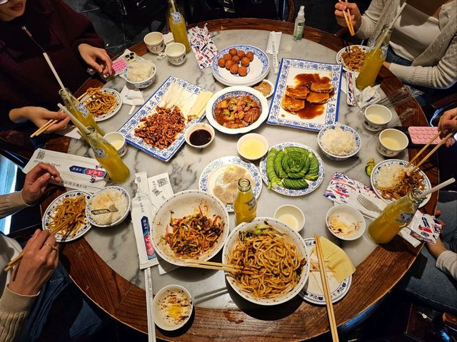 🇨🇳 중국 베이징 전통 음식을 맛 볼 수 있는 海碗居