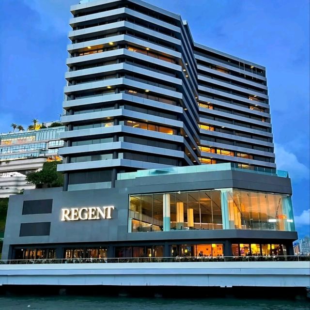 💥香港麗晶酒店！瞓住睇維港靚景真係爽到痹！
