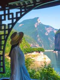 李白無呃我！回頭望「輕舟已過萬重山」