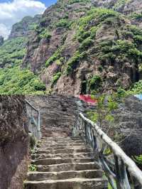有仙則靈——靈通山