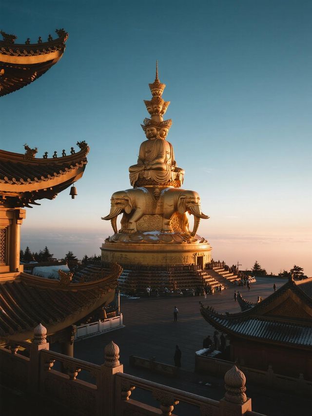 被《國家地理》評為最美仙山！峨眉秋日佛光雲海觀賞全攻略​