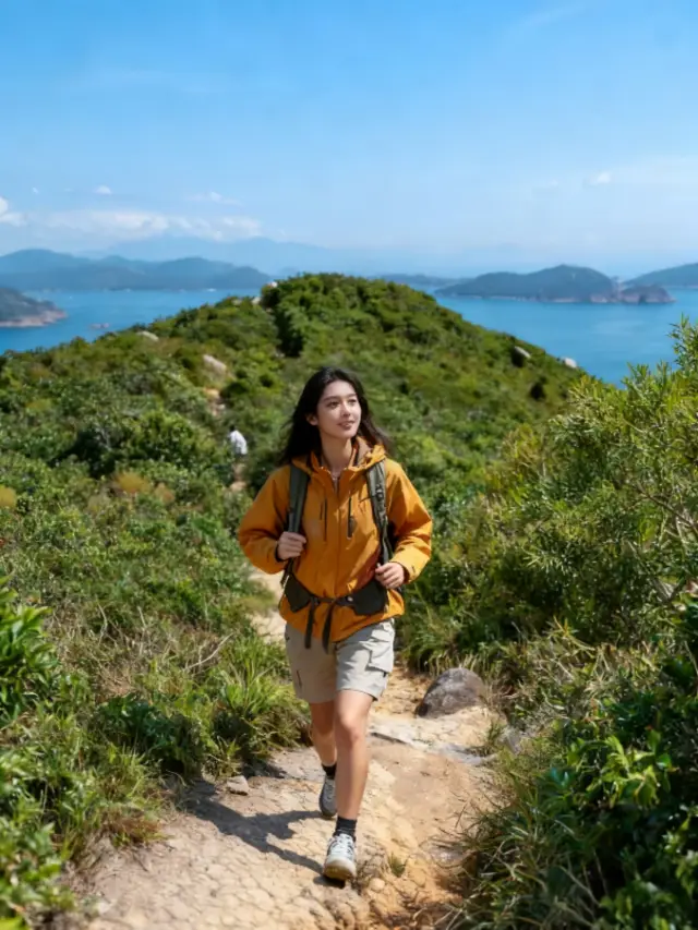 Lobster Bay Hiking Trail