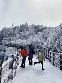 廣東雪景平替1.5h直達莽山絕美霧淞秘境