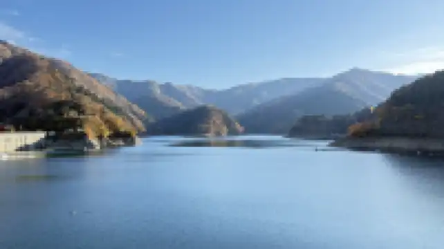 東京秋日限定-奧多摩湖紅葉秘境攻略