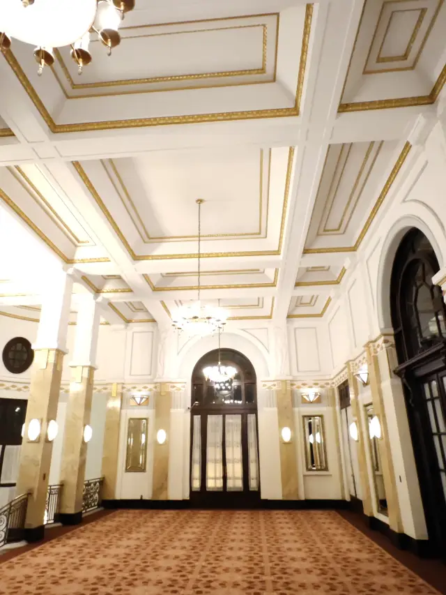 上海百年傳奇酒店