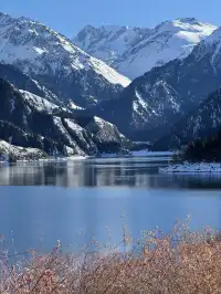 天山天池 人間值得