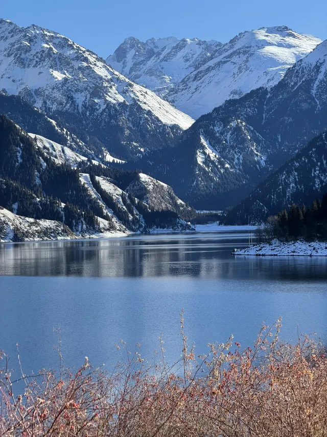 天山天池 人間值得 天山天池 人間值得