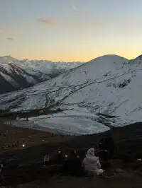 原來冷嘎措的日照金山 才是川西頂流！！！