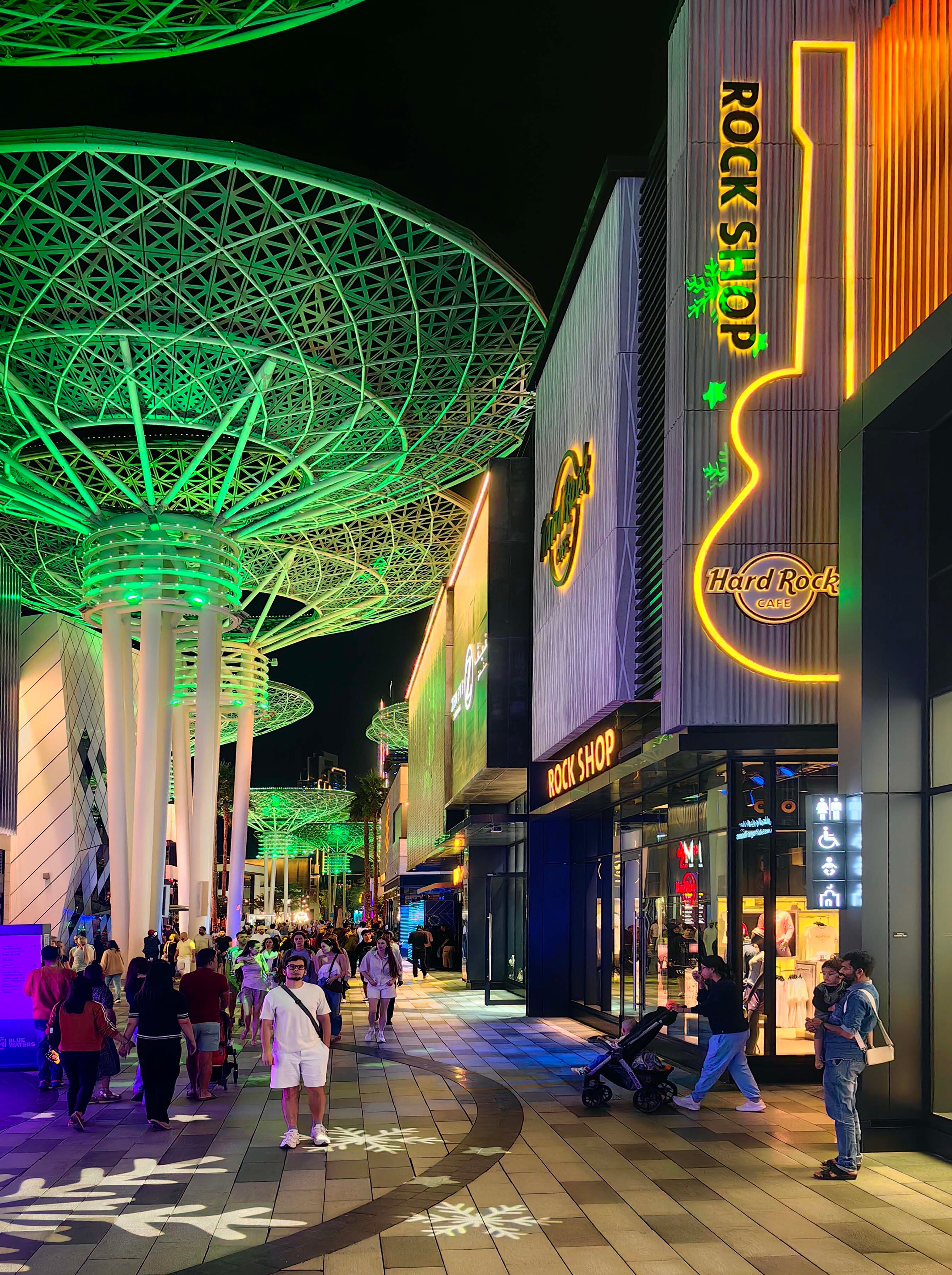 Dubai - A Vibrant Artificial Island Ex - 圖 1