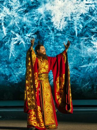 Wei Wu waves his whip, a glance at Bozhou's "Cao Cao" lasts a lifetime