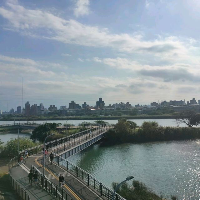 白天傍晚不同的美-雙溪濕地公園